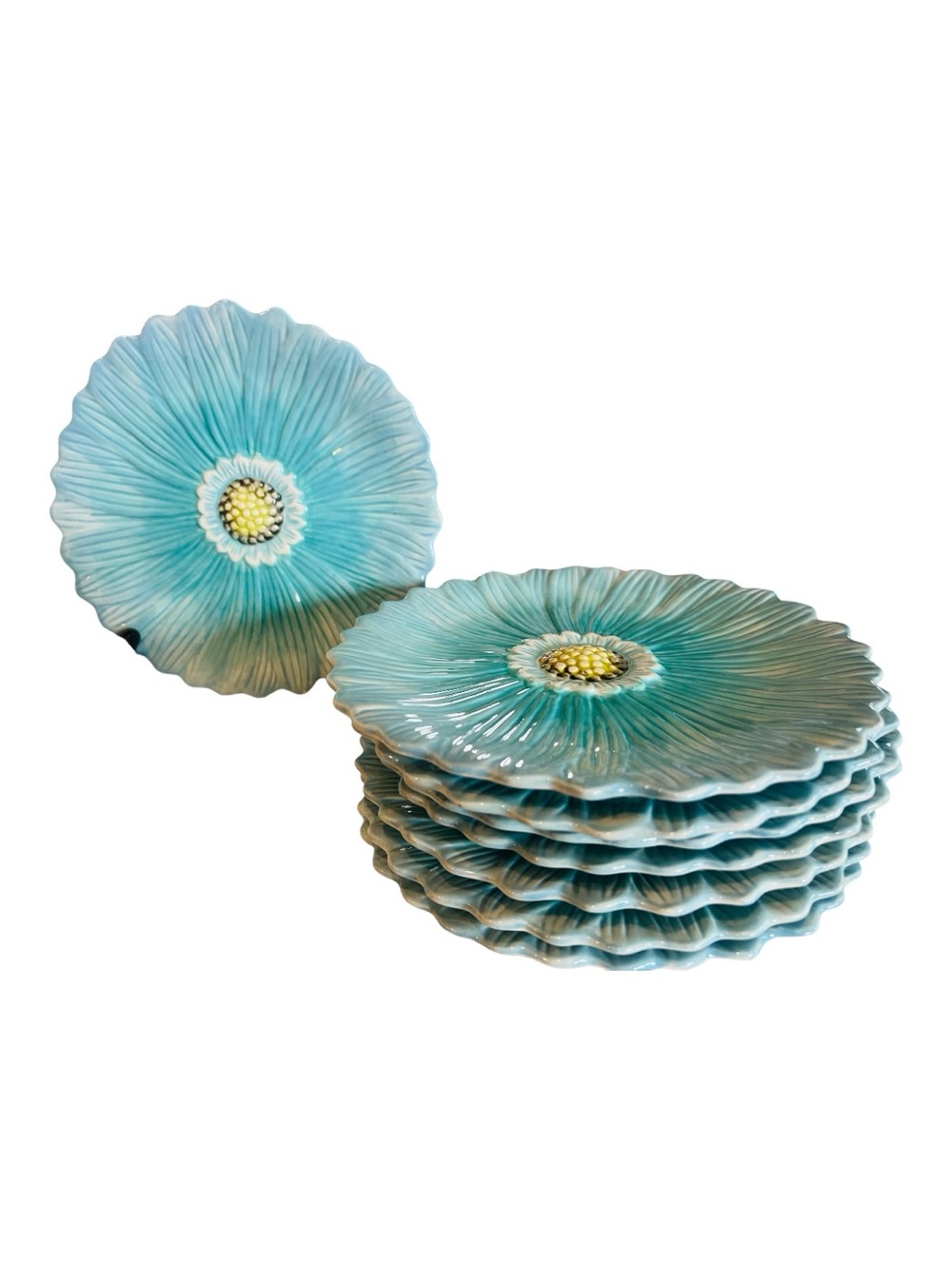 Set of 8 Maxcera Daisy Blue Floral 8 Inch Dessert Salad Plates Embossed